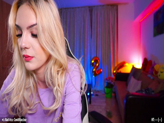 Live sex webcam photo for Sweet_Abbyy #272324455