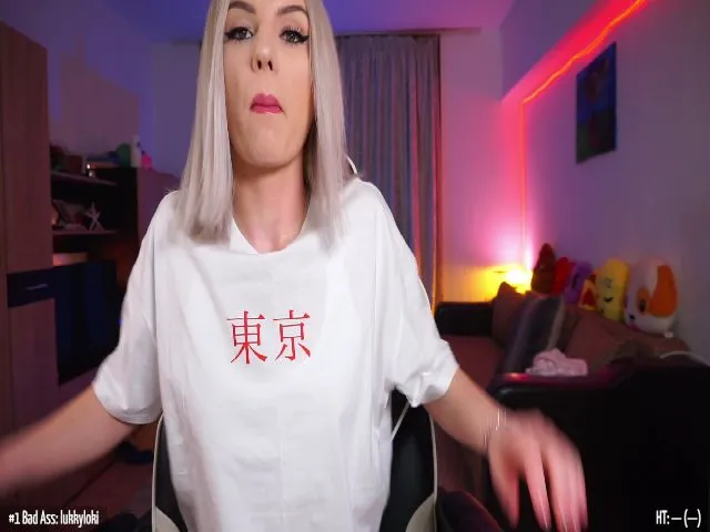 Live sex webcam photo for Sweet_Abbyy #272825308