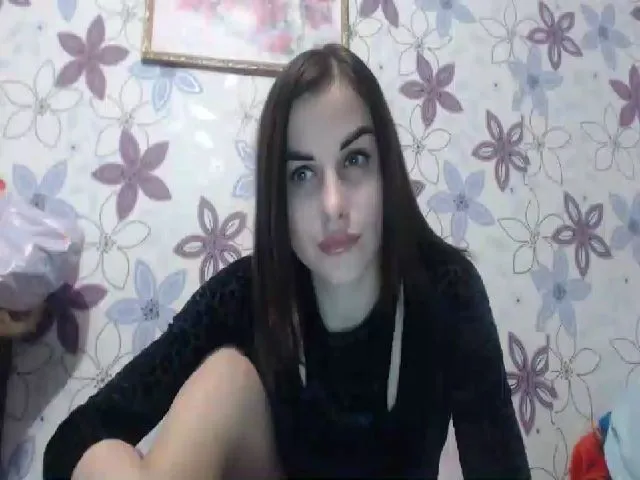 Live sex webcam photo for Sweet_Girl88 #272296351