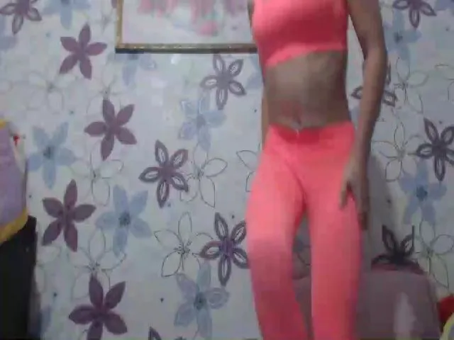 Live sex webcam photo for Sweet_Girl88 #272345351