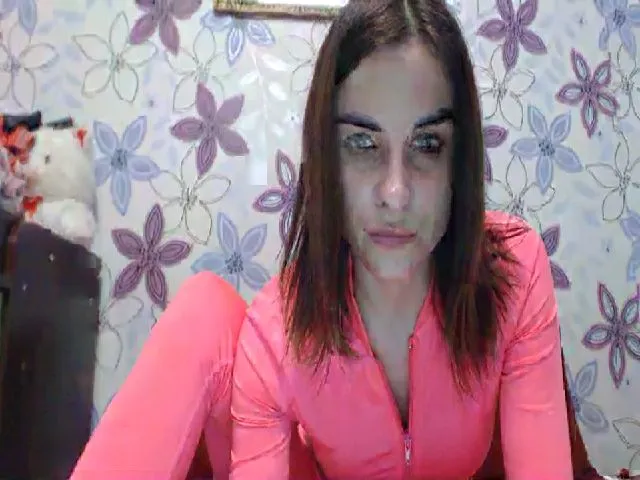 Live sex webcam photo for Sweet_Girl88 #273101930