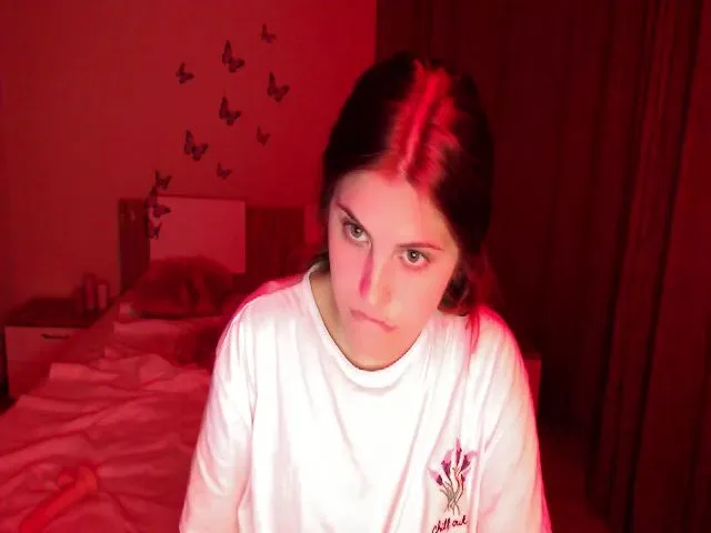 Live sex webcam photo for Sweet_Lips9 #274118872