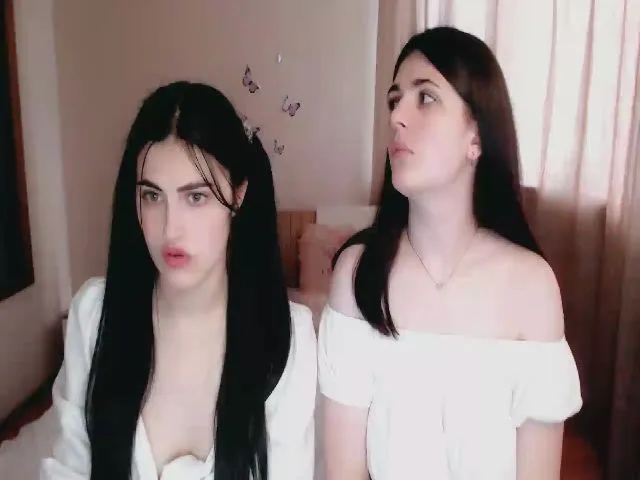 Live sex webcam photo for Sweet_Lips9 #274375384