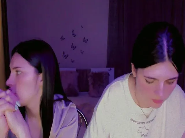 Live sex webcam photo for Sweet_Lips9 #274486928