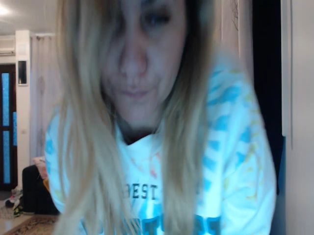 Live sex webcam photo for Sweet_Mady #272395241