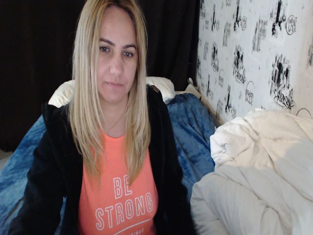 Live sex webcam photo for Sweet_Mady #272674910