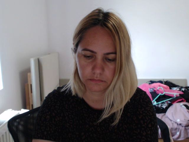 Live sex webcam photo for Sweet_Mady #273424866