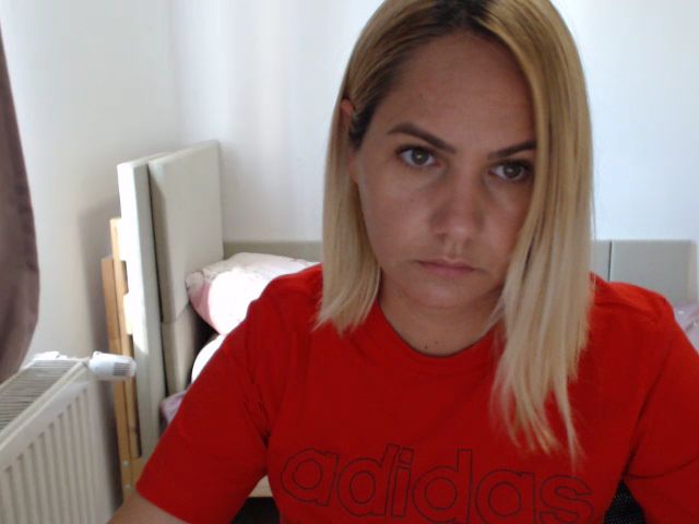 Live sex webcam photo for Sweet_Mady #273437705