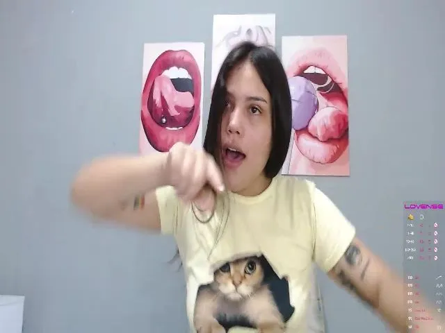 Live sex webcam photo for Sweet_dirtyx #271697334