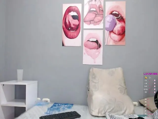 Live sex webcam photo for Sweet_dirtyx #271722244