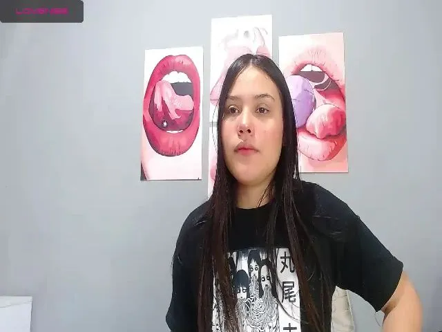 Live sex webcam photo for Sweet_dirtyx #272387704