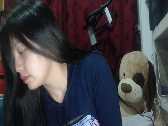 Live sex webcam photo for Sweet_eyes0 #273854988