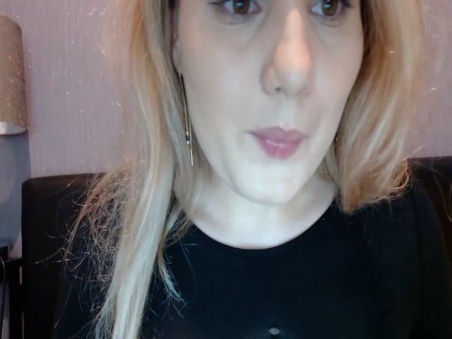 Live sex webcam photo for Sweet_girl22 #274395379
