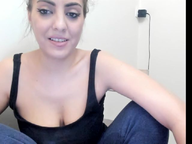 Live sex webcam photo for Sweet_lexi69 #272678852