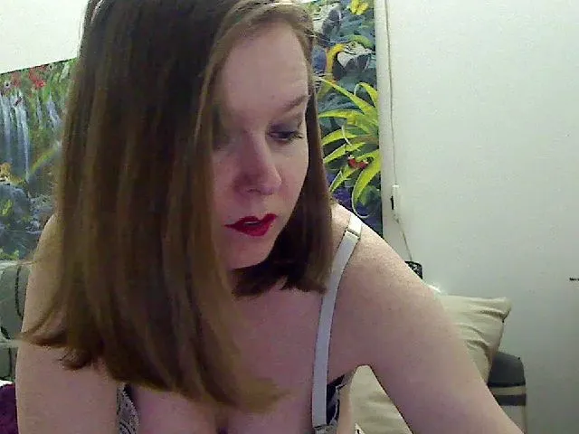 Live sex webcam photo for Sweetdolly20 #272959603