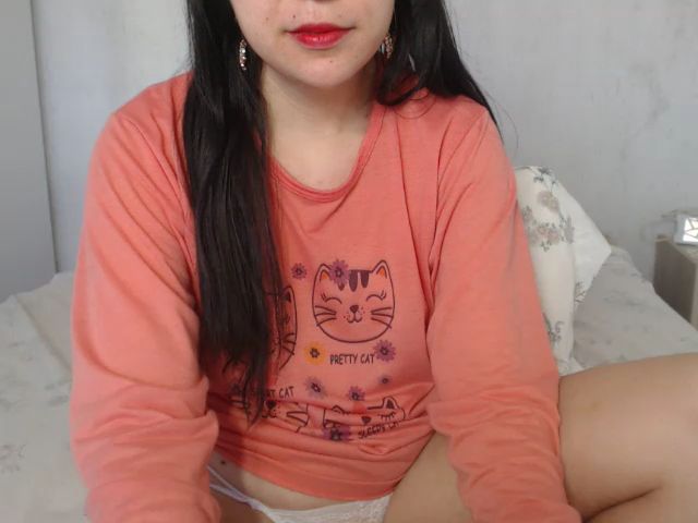 Live sex webcam photo for Sweetmay_ #273824766