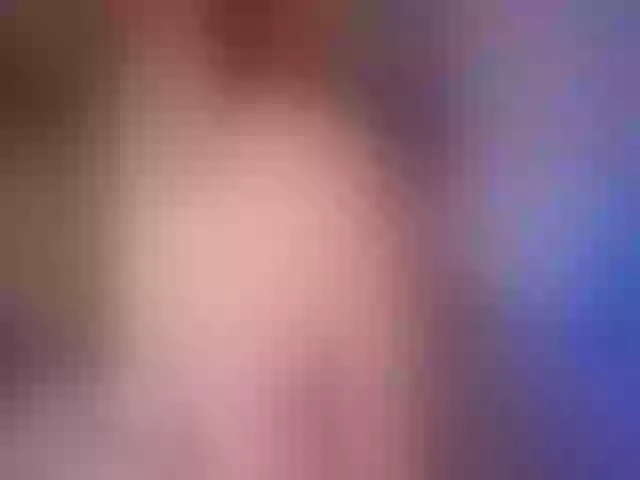 Live sex webcam photo for SweetmiMia #272684682