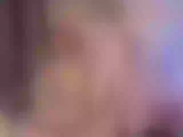 Live sex webcam photo for SweetmiMia #273549616