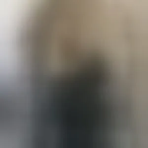 Live sex webcam photo for SweetmiMia #292756056