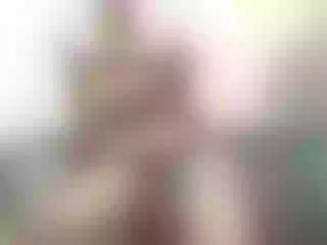 Live sex webcam photo for Sweetnozie #272212918
