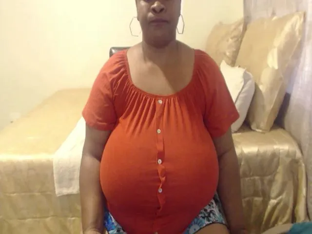 Live sex webcam photo for Sweetnozie #272594460