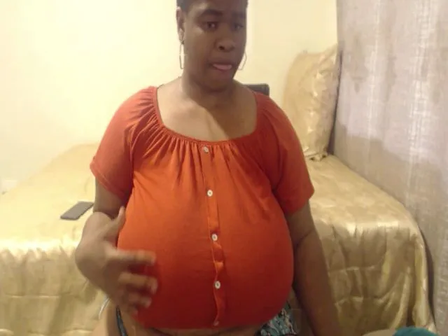 Live sex webcam photo for Sweetnozie #272597107