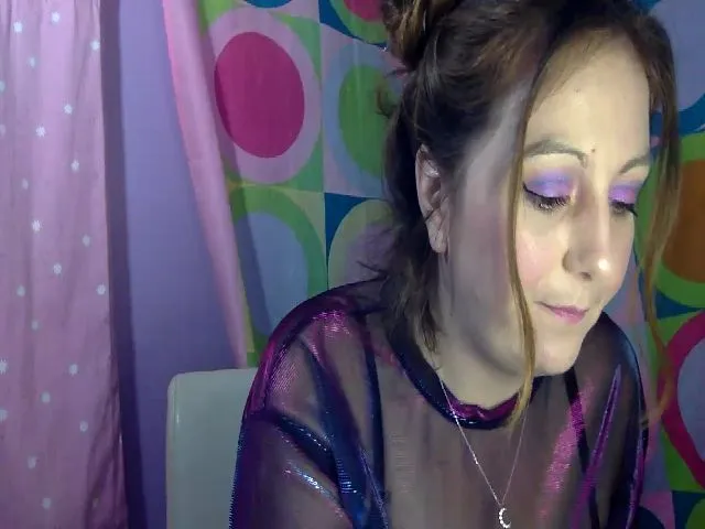 Live sex webcam photo for Sweetpixie1 #274218855