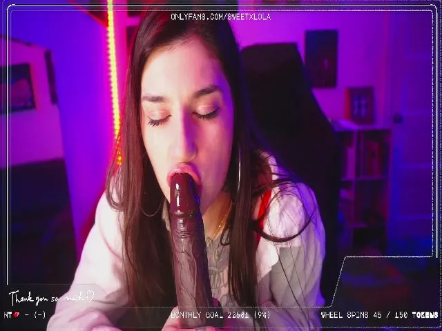 Live sex webcam photo for SweetxLola #272718851