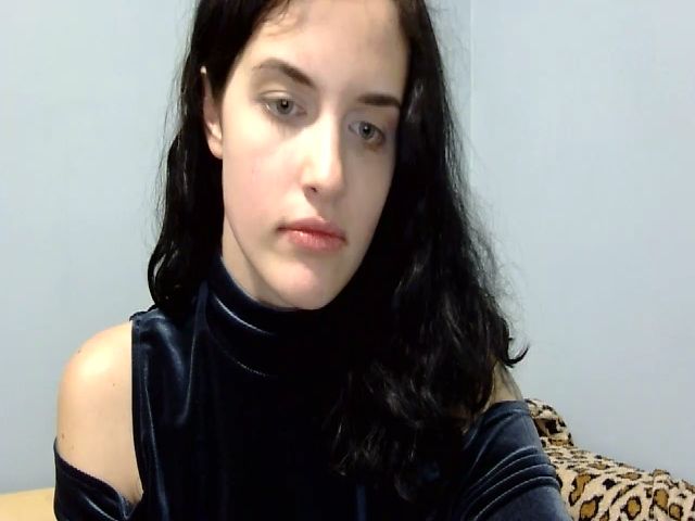 Live sex webcam photo for Sweety_Sharon #271770891