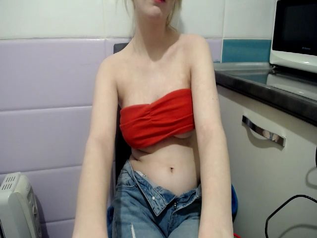 Live sex webcam photo for Swetdesire #272026553