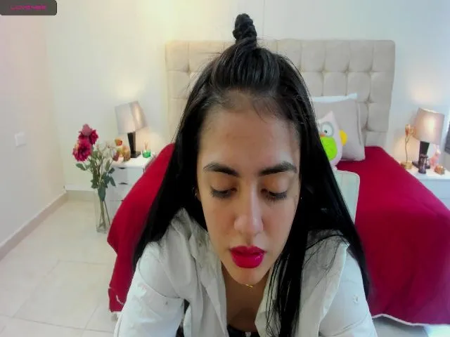 Live sex webcam photo for Swift_taylor #273064256