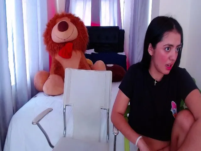 Live sex webcam photo for Swift_taylor #273358442