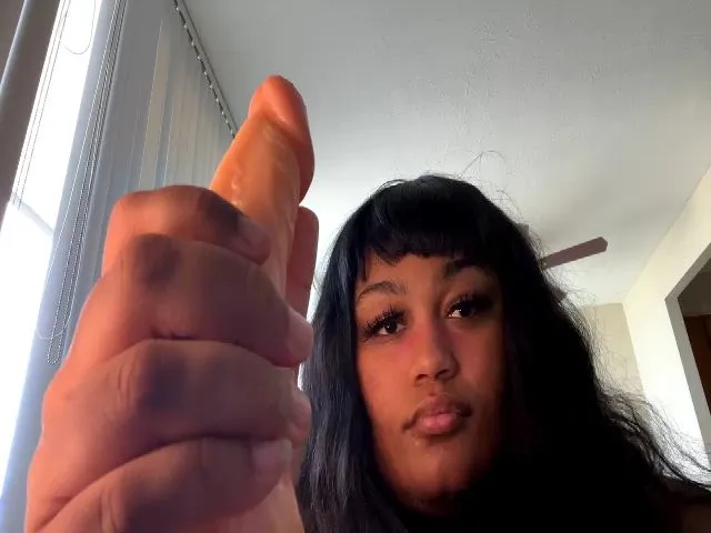 Live sex webcam photo for SwirlBunny #273464744
