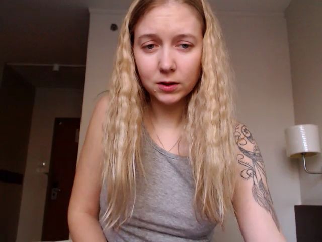 Live sex webcam photo for SylviaOneill #272574418