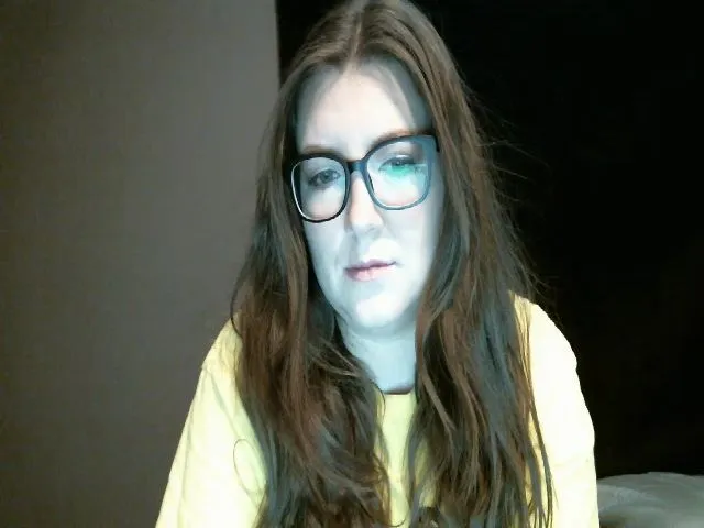 Live sex webcam photo for SylvieFoxx #272373813