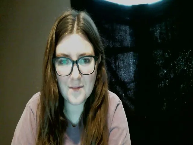 Live sex webcam photo for SylvieFoxx #272428871