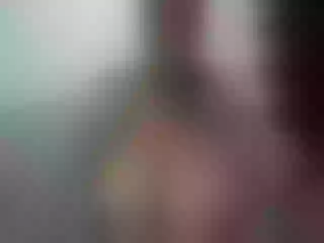 Live sex webcam photo for Syrena_31 #272472495