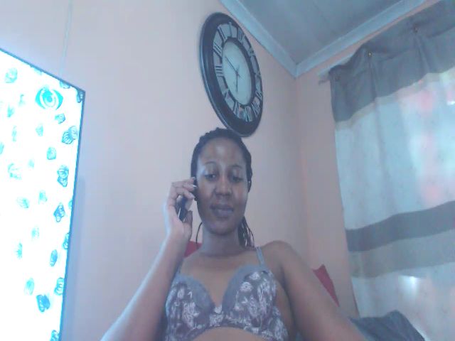 Live sex webcam photo for TALLANDKINKY #272424880