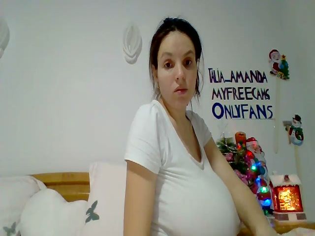 Live sex webcam photo for Talia_Amanda #271831954