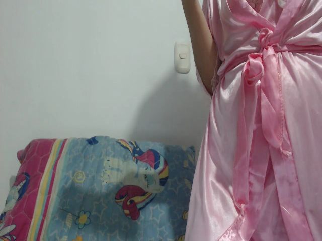 Live sex webcam photo for Taniasweethot #273187058