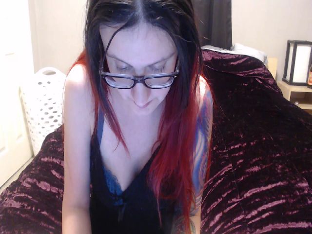 Live sex webcam photo for TantricSiren #273268041