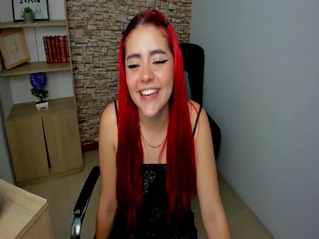 Live sex webcam photo for Tasha_cooper1 #271933457