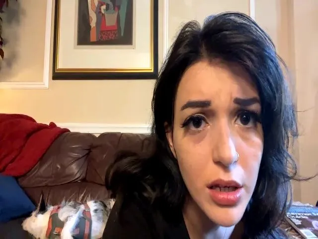 Live sex webcam photo for Tastycakes96 #273888567