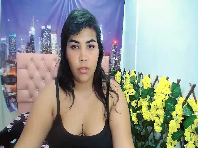 Live sex webcam photo for Tati10x #272018564