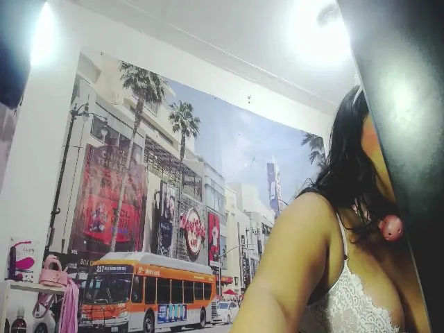 Live sex webcam photo for Tati10x #272535351