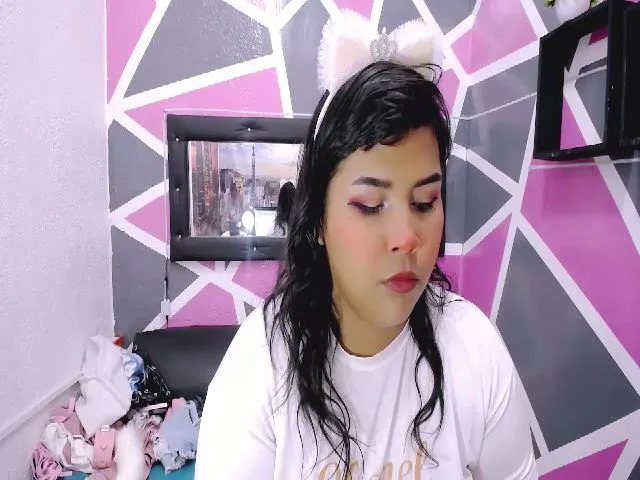 Live sex webcam photo for Tati10x #272557576