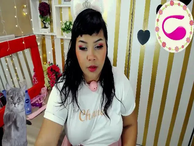 Live sex webcam photo for Tati10x #272578898