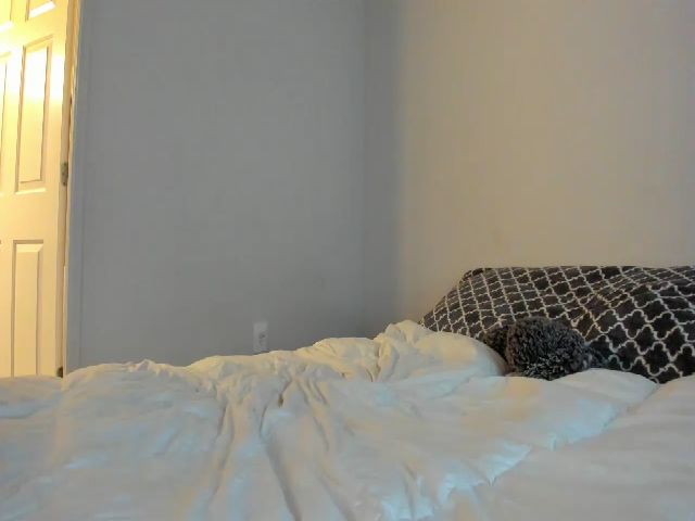 Live sex webcam photo for Tati_Rae #273086497