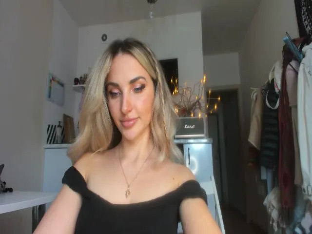 Live sex webcam photo for Tati_Tatiana #273160466
