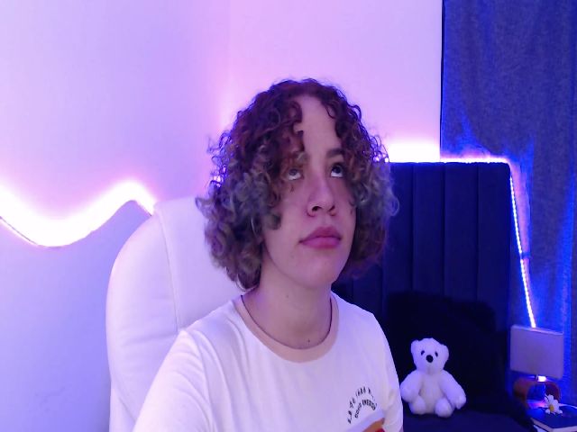 Live sex webcam photo for Tattiana_love #272038476